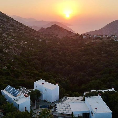 Mourtzanakis Residence - Traditional Eco Hotel In Akhládha Kültér fotó