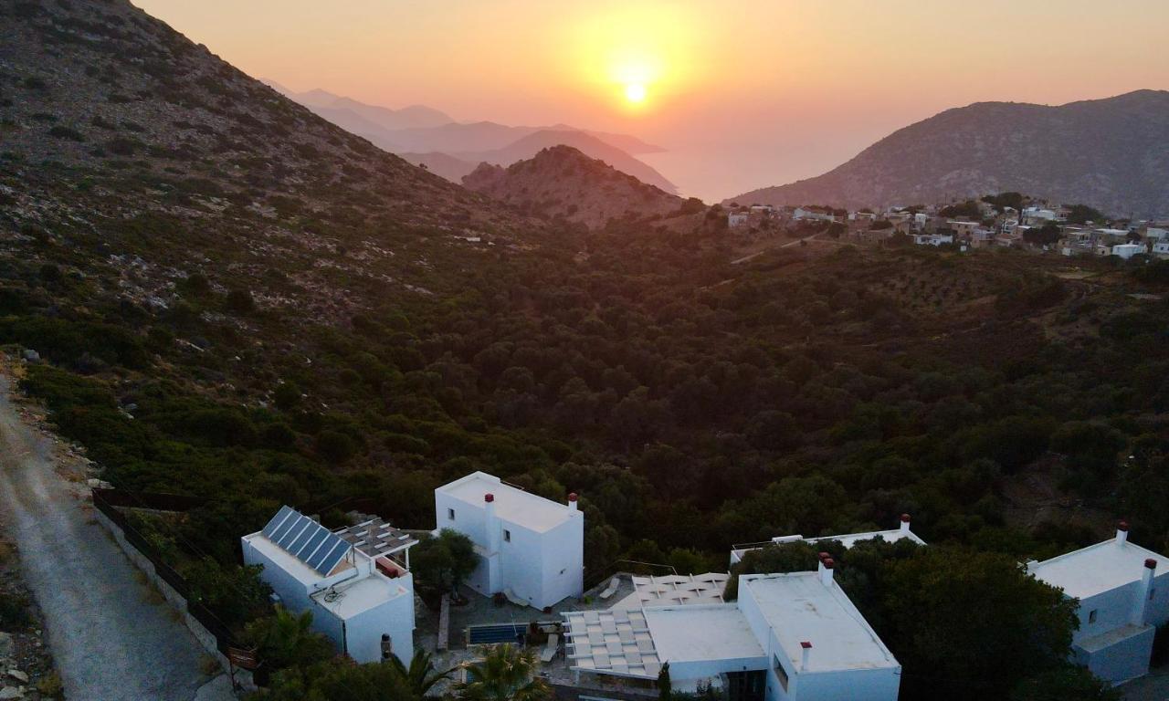 Mourtzanakis Residence - Traditional Eco Hotel In Akhládha Kültér fotó